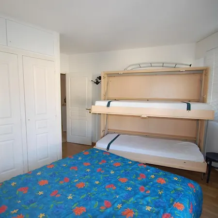 Apartmán Coquet 2p Avec 2 Balcons, Clim, Parking Et Wi-fi Gratuit, En Plein Centre De - Fr-1-196-157