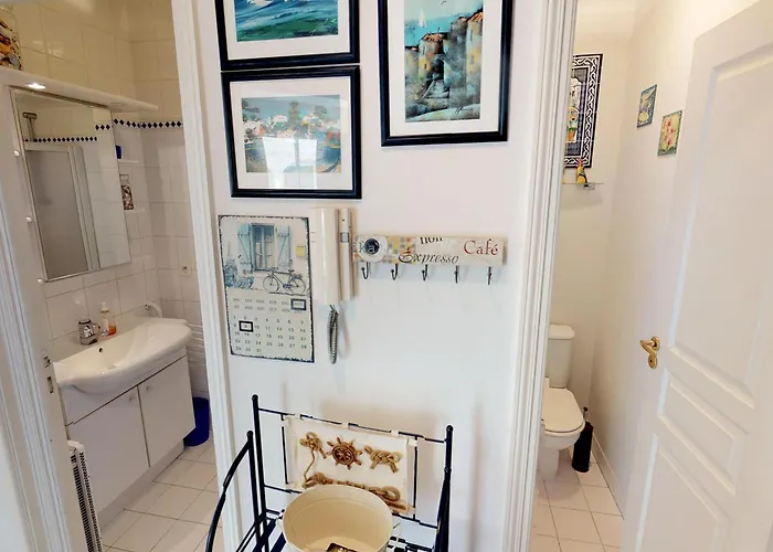 Appartement Coquet 2p Avec 2 Balcons, Clim, Parking Et Wi-fi Gratuit, En Plein Centre De - Fr-1-196-157 Menton